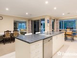 https://images.listonce.com.au/custom/160x/listings/7-haricot-way-lilydale-vic-3140/437/01526437_img_09.jpg?wJN5e6krzsw