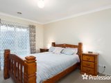 https://images.listonce.com.au/custom/160x/listings/7-haricot-way-lilydale-vic-3140/437/01526437_img_14.jpg?bwM0fnsJ5BY