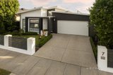 https://images.listonce.com.au/custom/160x/listings/7-harris-drive-lucas-vic-3350/727/01623727_img_19.jpg?b0giuGSjMQo