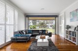 https://images.listonce.com.au/custom/160x/listings/7-hawk-view-plenty-vic-3090/801/01310801_img_15.jpg?2GseUFp4m2U