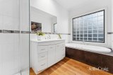 https://images.listonce.com.au/custom/160x/listings/7-heights-crescent-ballarat-north-vic-3350/132/01782132_img_19.jpg?aLEZVvaP_bw