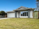 https://images.listonce.com.au/custom/160x/listings/7-heytesbury-street-herne-hill-vic-3218/285/01892285_img_10.jpg?8_ILR6n2sI0