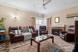 https://images.listonce.com.au/custom/160x/listings/7-heywood-street-ringwood-vic-3134/929/01929929_img_03.jpg?FW0wCGyRGGc