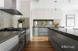 https://images.listonce.com.au/custom/160x/listings/7-hill-mews-eltham-vic-3095/712/01902712_img_05.jpg?O-6Lj3ijNPE