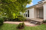 https://images.listonce.com.au/custom/160x/listings/7-hodge-street-daylesford-vic-3460/980/01000980_img_02.jpg?2QglwIcCEr8