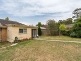 https://images.listonce.com.au/custom/160x/listings/7-holmes-road-mooroolbark-vic-3138/423/01524423_img_13.jpg?i52qaxo4yYE