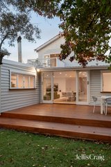 https://images.listonce.com.au/custom/160x/listings/7-holzer-street-sandringham-vic-3191/955/01894955_img_22.jpg?u3N0Mvhw32k