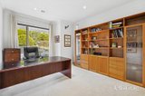 https://images.listonce.com.au/custom/160x/listings/7-honeysuckle-way-chirnside-park-vic-3116/339/01855339_img_07.jpg?1dkbSbGRNEw