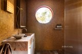 https://images.listonce.com.au/custom/160x/listings/7-howard-street-brunswick-vic-3056/941/01705941_img_08.jpg?7EFp1iZ975s