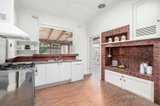 https://images.listonce.com.au/custom/160x/listings/7-hunter-road-camberwell-vic-3124/790/01334790_img_06.jpg?5HnfvVUOtqU