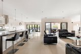 https://images.listonce.com.au/custom/160x/listings/7-hutmil-drive-south-morang-vic-3752/978/01720978_img_02.jpg?ldvajSKAAAc