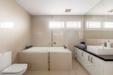 https://images.listonce.com.au/custom/160x/listings/7-hutmil-drive-south-morang-vic-3752/978/01720978_img_14.jpg?a93mj4Lzd8g