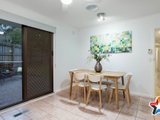 https://images.listonce.com.au/custom/160x/listings/7-iris-court-mooroolbark-vic-3138/930/01524930_img_05.jpg?ReD263mq690