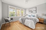 https://images.listonce.com.au/custom/160x/listings/7-jacaranda-avenue-cheltenham-vic-3192/074/01742074_img_11.jpg?nHNxW1GJULw
