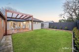 https://images.listonce.com.au/custom/160x/listings/7-jacaranda-avenue-cheltenham-vic-3192/074/01742074_img_17.jpg?nExdp5y8JMo