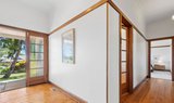 https://images.listonce.com.au/custom/160x/listings/7-jamieson-street-daylesford-vic-3460/284/01937284_img_07.jpg?xGSos8B6Rdo