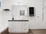https://images.listonce.com.au/custom/160x/listings/7-jean-street-templestowe-lower-vic-3107/372/01733372_img_07.jpg?Rcx-InPS8ek