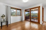 https://images.listonce.com.au/custom/160x/listings/7-jelbart-court-eltham-vic-3095/573/01097573_img_10.jpg?qMWn8K27ueY