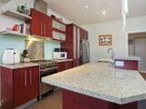 https://images.listonce.com.au/custom/160x/listings/7-john-street-oak-park-vic-3046/592/00847592_img_02.jpg?zJuVSS4KpbA