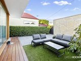 https://images.listonce.com.au/custom/160x/listings/7-john-street-williamstown-vic-3016/965/01203965_img_12.jpg?A428XiyJFcI