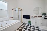 https://images.listonce.com.au/custom/160x/listings/7-johnson-street-ballarat-central-vic-3350/502/01589502_img_20.jpg?2h0UdxQy9a8