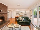 https://images.listonce.com.au/custom/160x/listings/7-judith-avenue-warrandyte-vic-3113/704/01700704_img_08.jpg?sVFBis1ThD4