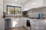 https://images.listonce.com.au/custom/160x/listings/7-juliana-court-croydon-vic-3136/941/00810941_img_05.jpg?zPZaHW0zFiM