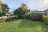 https://images.listonce.com.au/custom/160x/listings/7-justina-street-blackburn-vic-3130/581/01907581_img_08.jpg?D8CQ9k9tnww