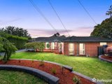 https://images.listonce.com.au/custom/160x/listings/7-kadina-court-mooroolbark-vic-3138/019/01526019_img_01.jpg?BYkgQWpg3hQ