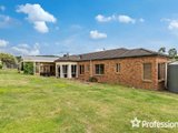 https://images.listonce.com.au/custom/160x/listings/7-kameel-drive-yarra-glen-vic-3775/386/01526386_img_11.jpg?07LJbX7IIz8