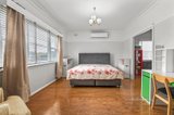 https://images.listonce.com.au/custom/160x/listings/7-kashmira-street-bentleigh-east-vic-3165/305/01439305_img_04.jpg?azWv4NoArKc