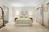 https://images.listonce.com.au/custom/160x/listings/7-katandra-place-doncaster-east-vic-3109/194/01819194_img_07.jpg?MmpL6frvdO8