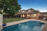 https://images.listonce.com.au/custom/160x/listings/7-kauri-grove-glen-waverley-vic-3150/347/01640347_img_18.jpg?Jobx0G3YKzA