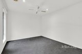 https://images.listonce.com.au/custom/160x/listings/7-kimberley-close-eltham-vic-3095/201/01876201_img_07.jpg?_sEyEhb6IOk
