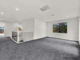 https://images.listonce.com.au/custom/160x/listings/7-kimberley-close-eltham-vic-3095/529/01739529_img_05.jpg?6qWNiWmZoJ8