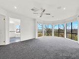 https://images.listonce.com.au/custom/160x/listings/7-kimberley-close-eltham-vic-3095/529/01739529_img_07.jpg?1pE8cm0m3Ws