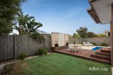 https://images.listonce.com.au/custom/160x/listings/7-kingston-way-mooroolbark-vic-3138/475/01895475_img_12.jpg?gT6YYQW7cP8