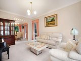 https://images.listonce.com.au/custom/160x/listings/7-kinsale-crescent-mont-albert-north-vic-3129/341/01684341_img_02.jpg?UJMO_ypg1Qw