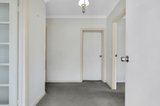 https://images.listonce.com.au/custom/160x/listings/7-kirriemuir-street-hamlyn-heights-vic-3215/534/01698534_img_05.jpg?T1sMOdPgTiY