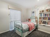 https://images.listonce.com.au/custom/160x/listings/7-kubis-drive-ringwood-north-vic-3134/827/01056827_img_09.jpg?joWGsspqaDE