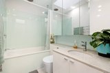 https://images.listonce.com.au/custom/160x/listings/7-laity-street-richmond-vic-3121/705/01937705_img_03.jpg?2jaNcNFN868