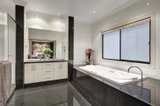 https://images.listonce.com.au/custom/160x/listings/7-landridge-street-glen-waverley-vic-3150/741/00243741_img_09.jpg?MXaIZnjPH8c