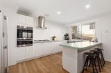 https://images.listonce.com.au/custom/160x/listings/7-laura-court-greensborough-vic-3088/237/00833237_img_03.jpg?fsthQEF27SQ