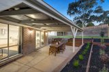 https://images.listonce.com.au/custom/160x/listings/7-laura-court-greensborough-vic-3088/237/00833237_img_07.jpg?jrcND8XIKPA