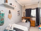 https://images.listonce.com.au/custom/160x/listings/7-lester-street-woori-yallock-vic-3139/876/01524876_img_08.jpg?jXk6k9hllqk