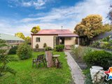 https://images.listonce.com.au/custom/160x/listings/7-lester-street-woori-yallock-vic-3139/876/01524876_img_09.jpg?Y6478lMpEKI