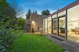 https://images.listonce.com.au/custom/160x/listings/7-lurnea-road-glen-iris-vic-3146/745/00714745_img_08.jpg?0bCaNESopjs