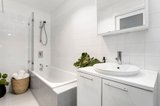 https://images.listonce.com.au/custom/160x/listings/7-lyell-street-south-melbourne-vic-3205/393/01794393_img_09.jpg?2DucCtmBOa4