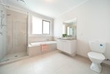 https://images.listonce.com.au/custom/160x/listings/7-madisons-avenue-diggers-rest-vic-3427/524/01612524_img_17.jpg?lCb6C4PXyr4