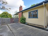 https://images.listonce.com.au/custom/160x/listings/7-maidstone-street-ringwood-vic-3134/632/00620632_img_08.jpg?NUiAhnv6-W0